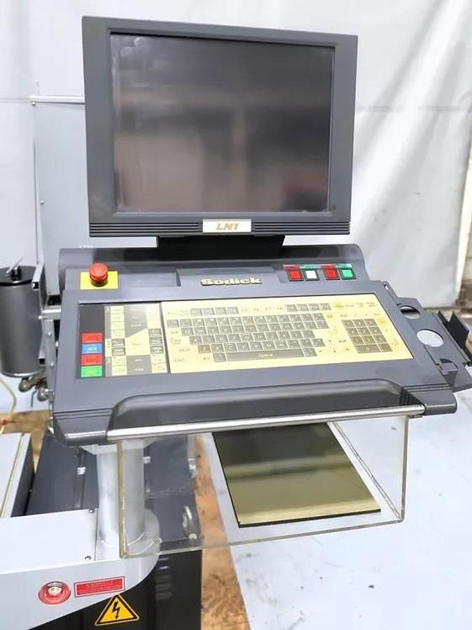 Used 2011 Sodick AD25L