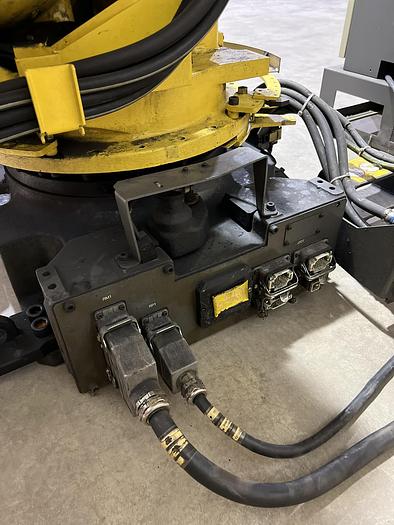 Used FANUC R2000iA/165F, CLEANED AND TESTED