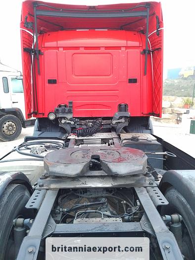 Used 2001 SCANIA P114G 380 tractor unit