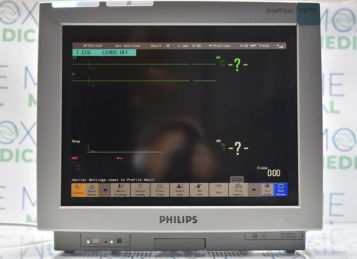 Used PHILIPS INTELLIVUE MP70 M8007A MONITOR WITH M3001A MODULE
