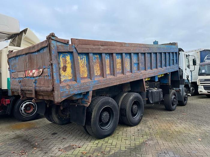 Gebruikt 2000 DAF 85 CF 380 euro 2 8x4 kipper RHD