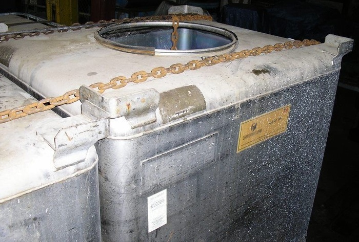 Used Clauson Stainless Steel Tote Tanks, 345 Gal. Cap. 4572 lbs. Gross Wt.