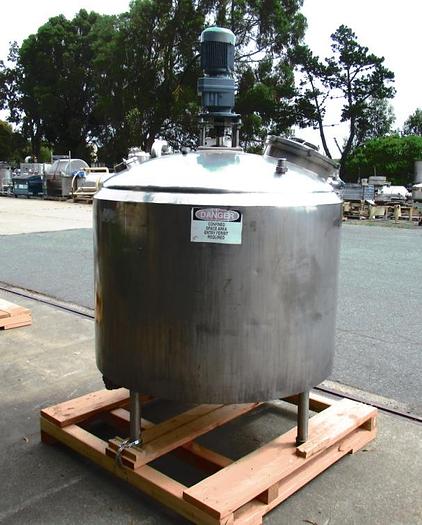 Used Tank, 350 Gallon, S/st, Jkt, Agit, CT/FBTank, 350 Gallon, S/st, Jkt, Agit, CT/FB #C742057