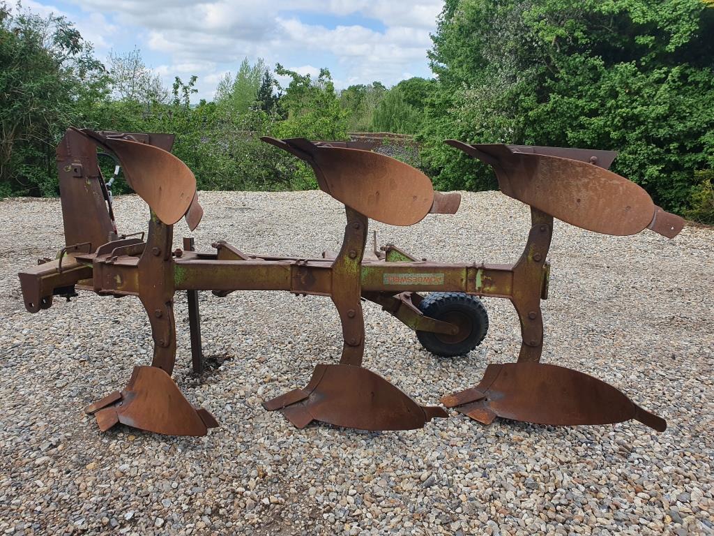Used Dowdeswell DP7 3 Furrow Plough