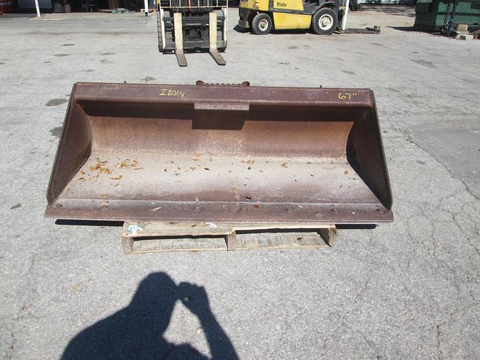 Used 67'' Caterpillar Skid Steer Bucket