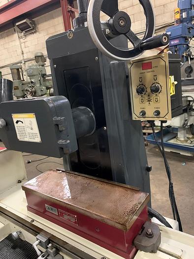 Used 6" X 18", CHEVALIER, FSG-618M, 2013, MANUAL SURFACE GRINDER