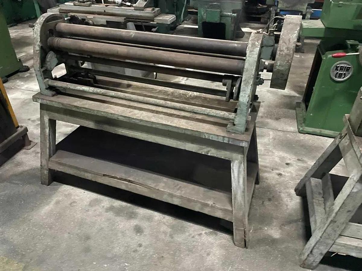 Usado Calandra manual