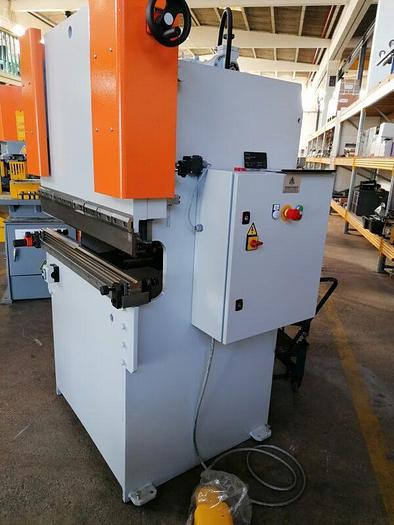 Quinadeira Hid. Descendente QVT-1020