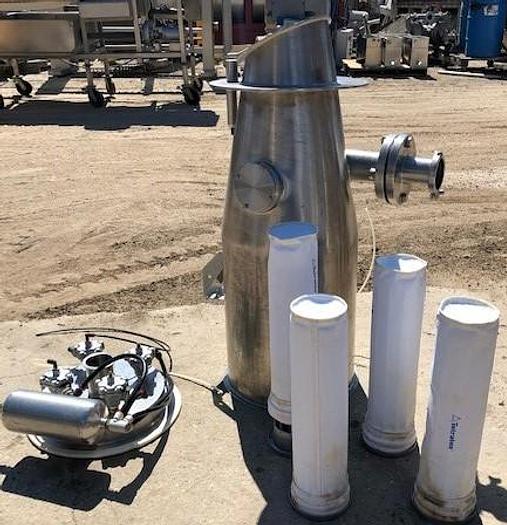 Used Dust Collector, Baghouse, 16" Dia., S/st, (4) Bags #S741441