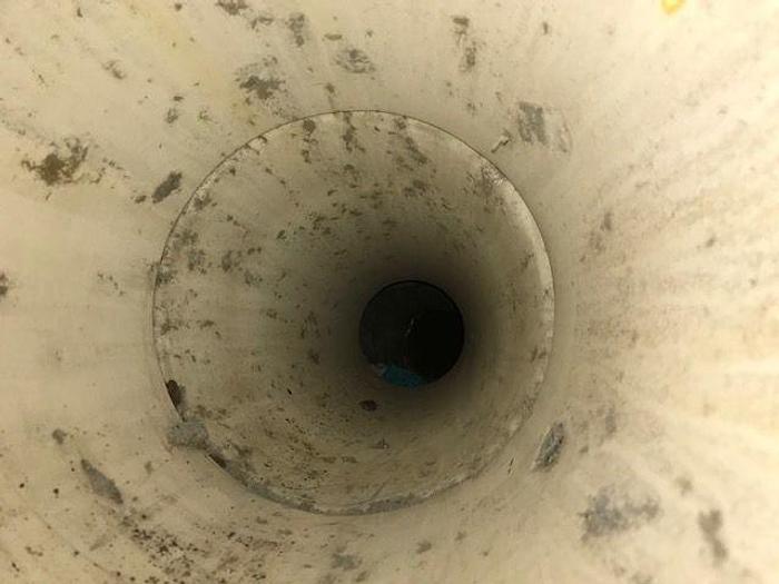 Used BLACK CLAWSON SIZE 17 HD CLEANER BODY & MANUAL DUMP