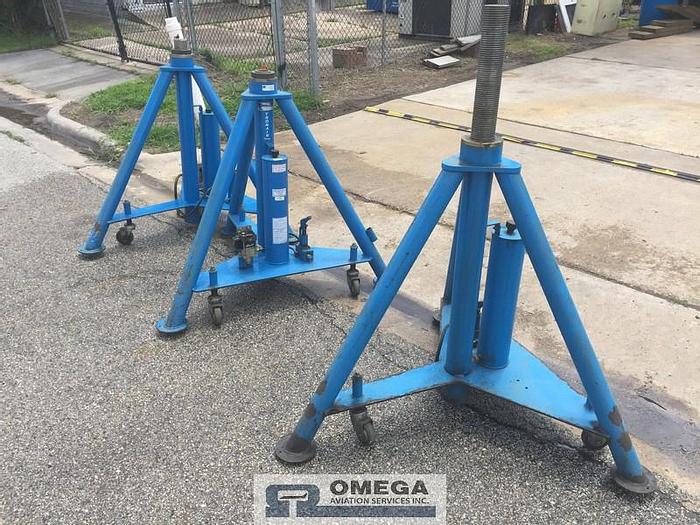 Used Tronair Tripod Jack - 12 Ton Capacity.