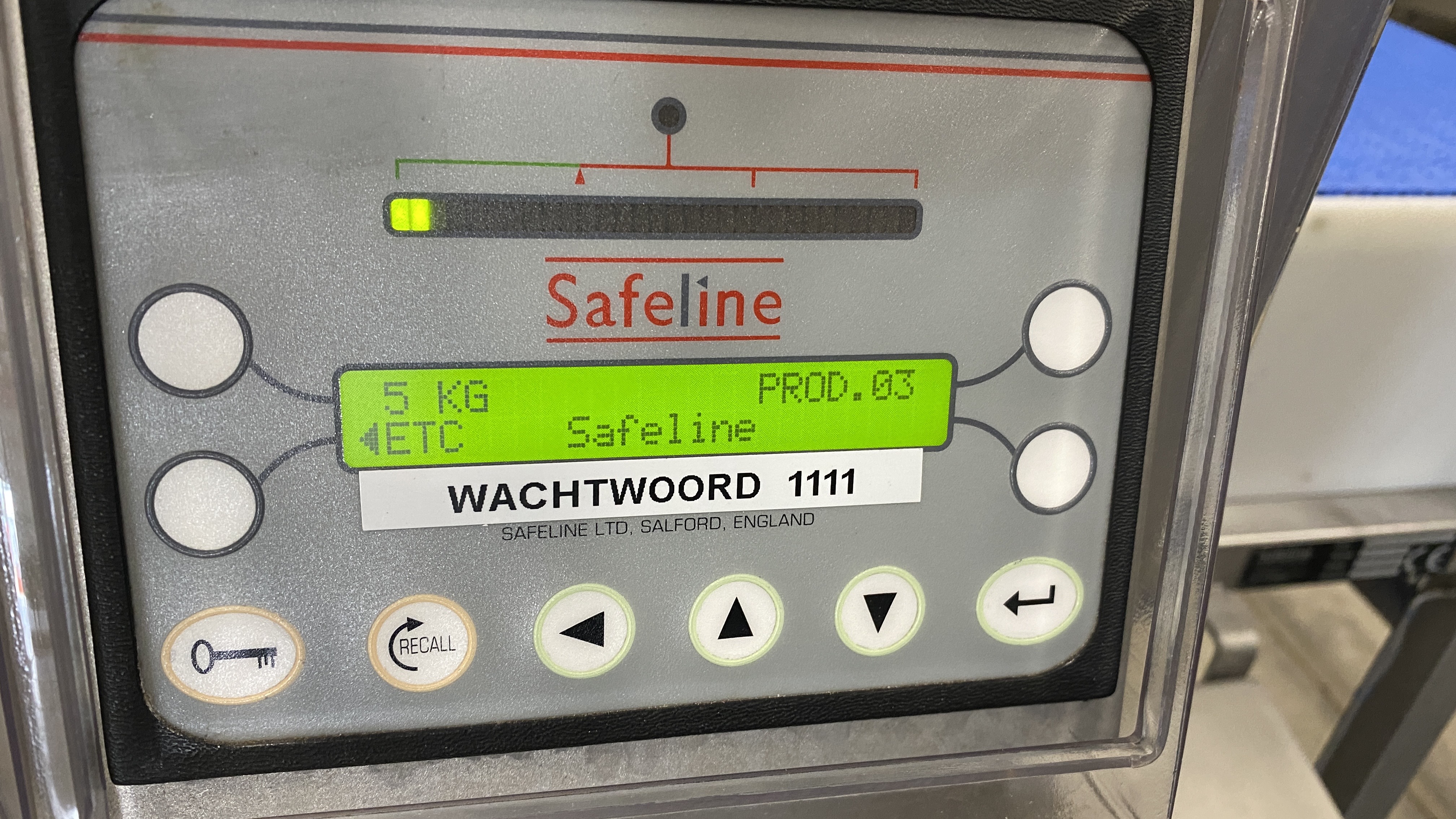 Used Safeline metaldetector for bulk