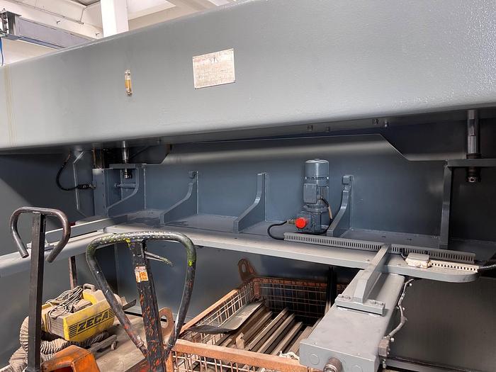 Usato CESOIA IMAL IDRAULICA 3000X8