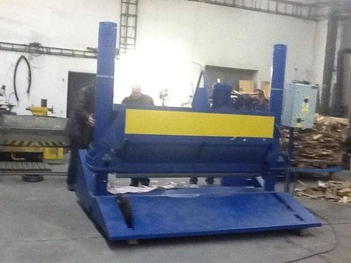 Used ROLL SPLITTER 60" DIA. X 60" FACE JYHAVARA MDL 15628