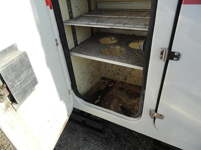 Used 2004 GMC t7500