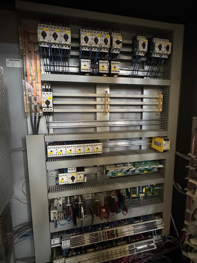 Used 2002 HEIDELBERG CD Press 102-4+L