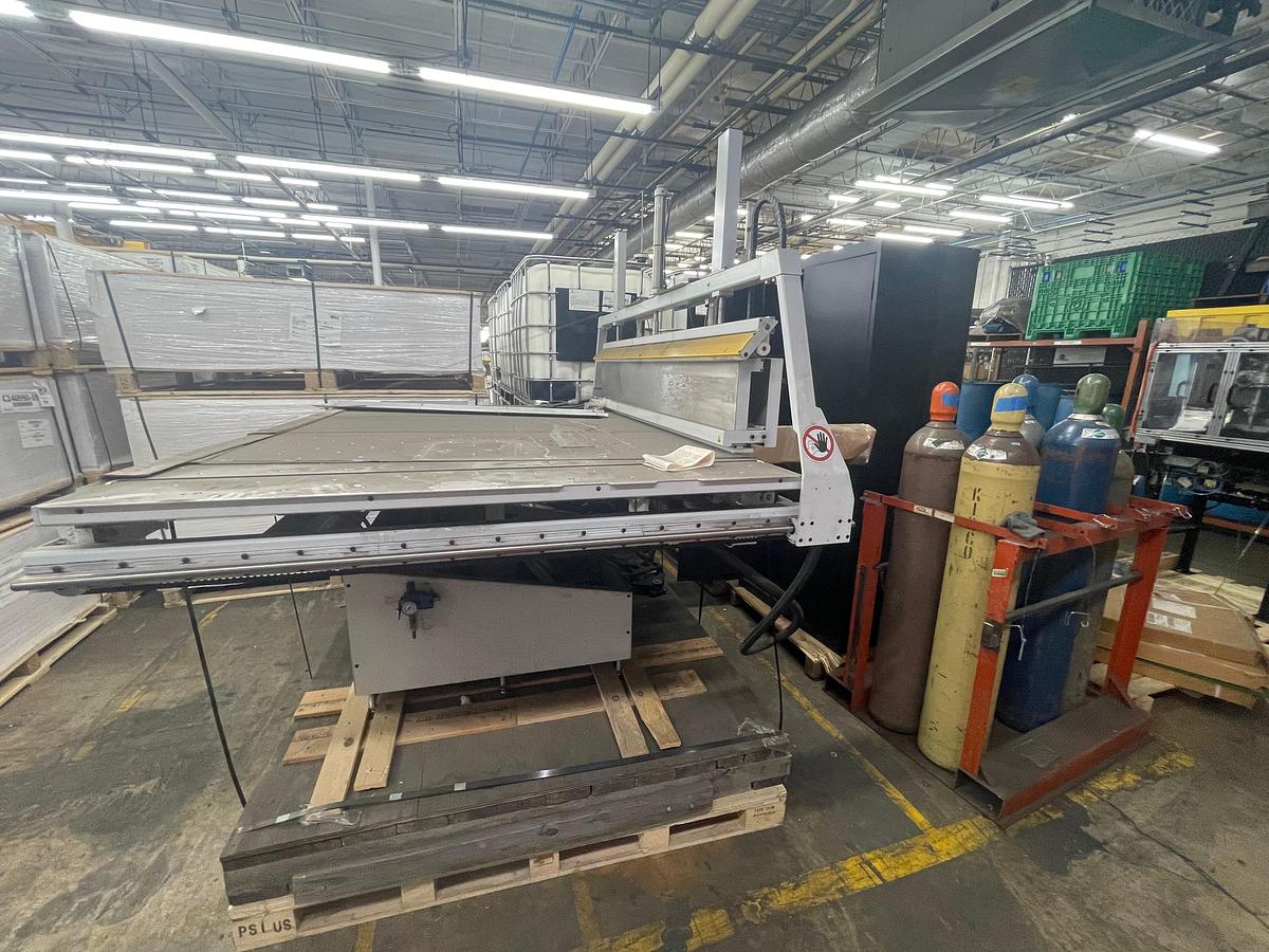 Used 2021 Schneider Paper Jogger