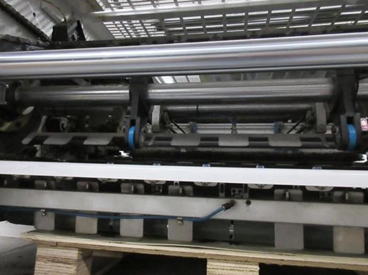 Used 2016 YAWA TD1060S Die cutter