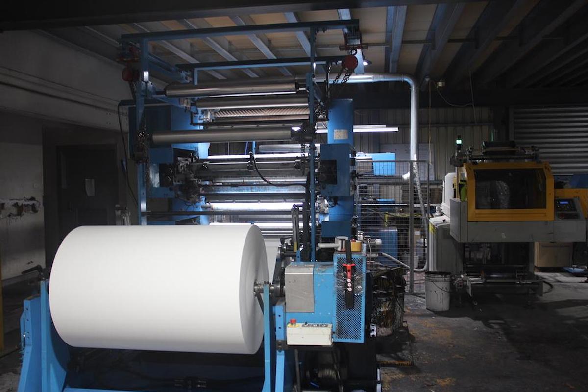 Used 2005 Lemu Semiautomatic Slitter-Rewinder BSA 112/1000