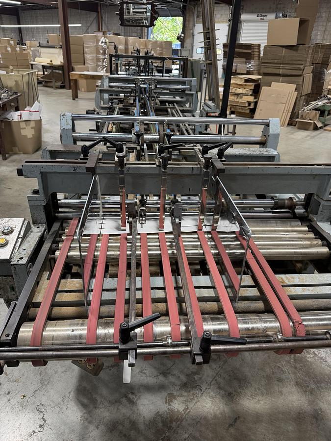 Used 1992 Vega 1070 Folder GLuer