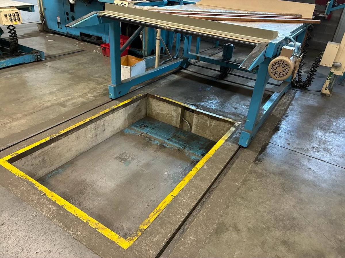 Used Southworth paper flying carpet handling system