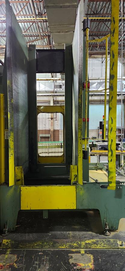 Used 2017 Milltex Cut Size Line 8 Pocket