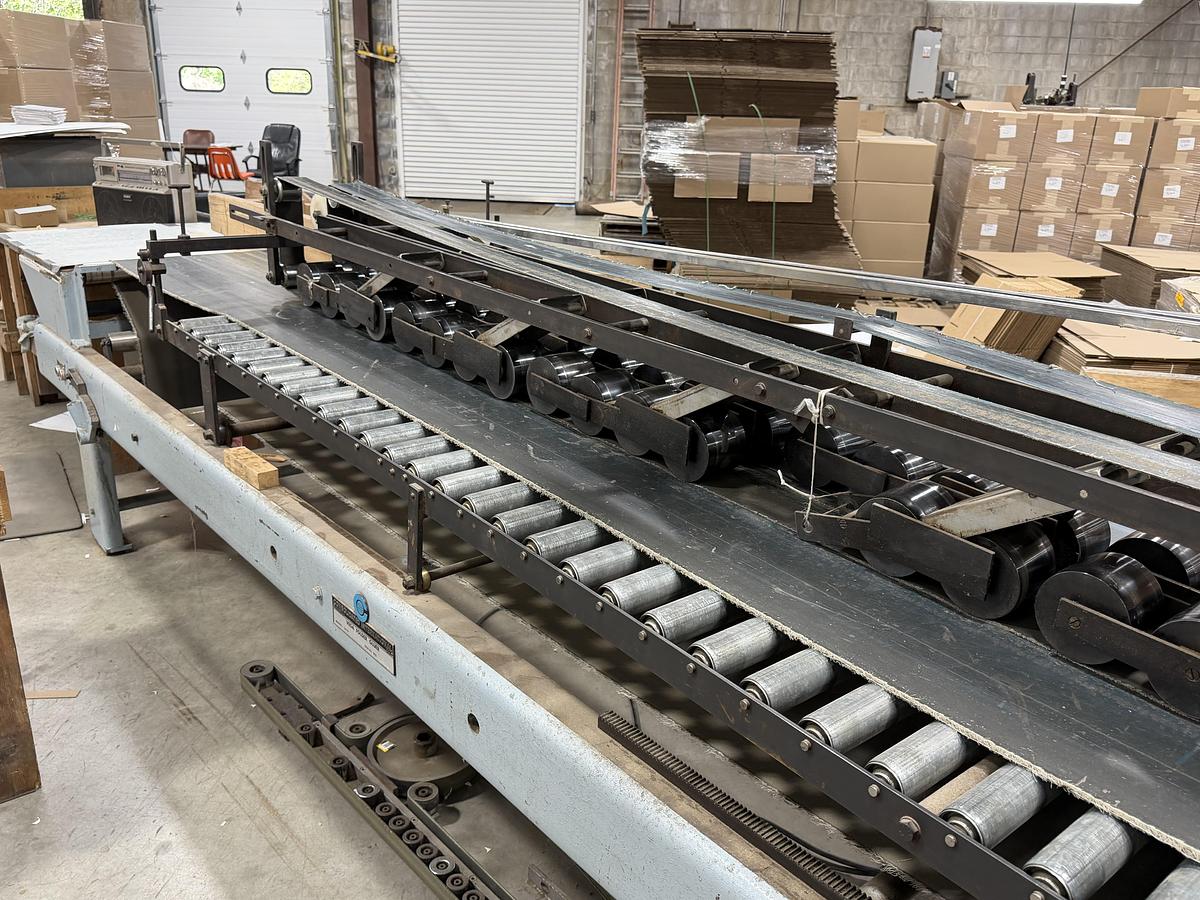 Used 1992 Vega 1070 Folder GLuer