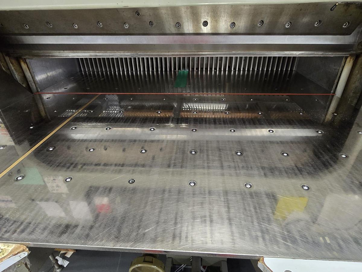 Used 1986 Polar 137 MON(54") Paper Cutter