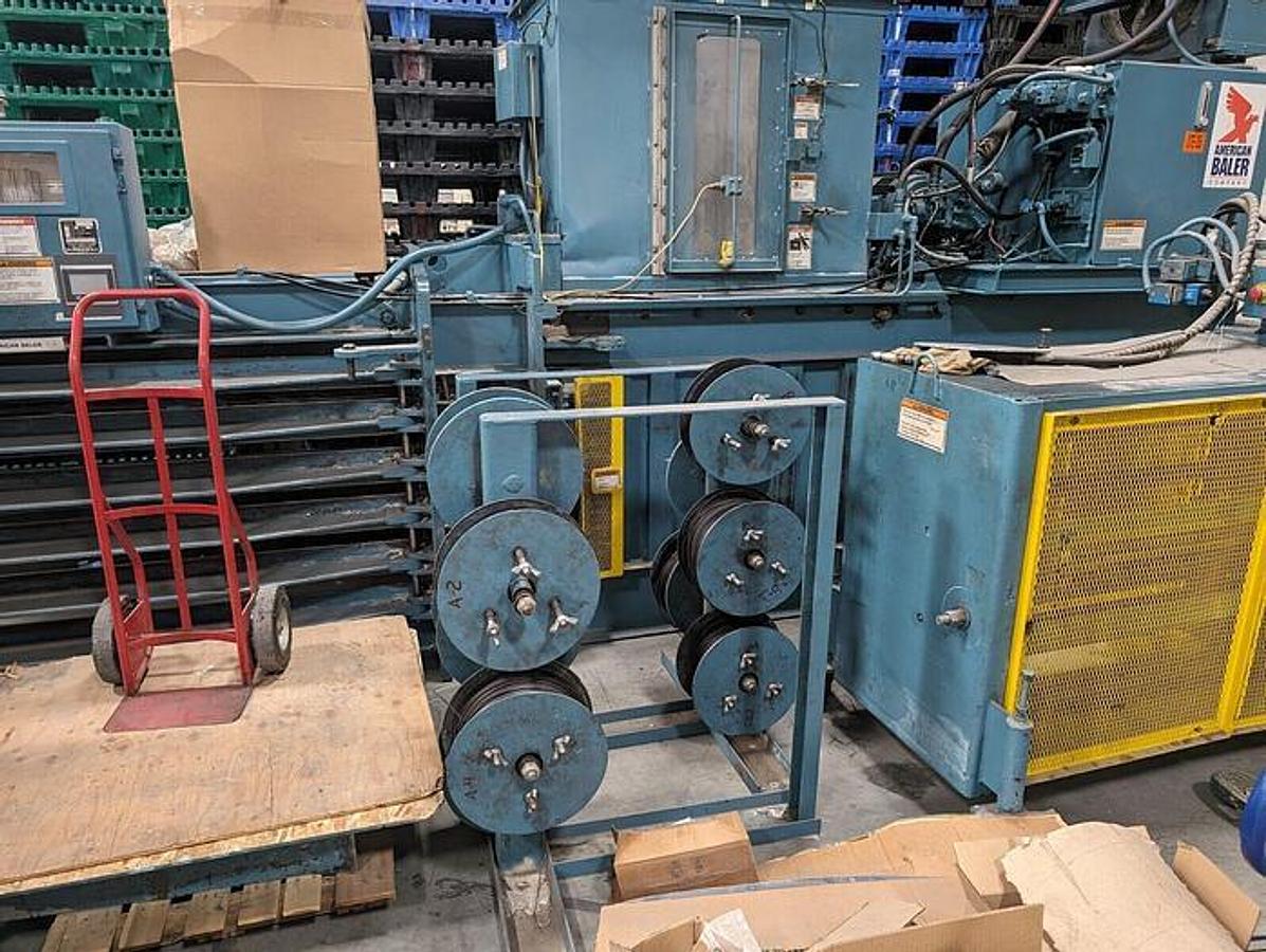 Used American Baler Horizontal Open Door Auto Tie
