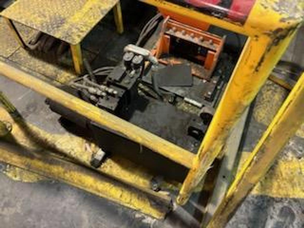 Used Stanford Model 212 HD Slitter Rewinder