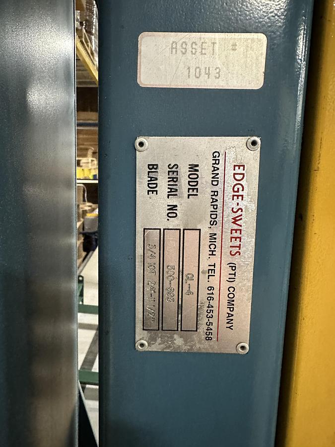 Used Edge Sweets Vertical Foam Saw. Model EL-4