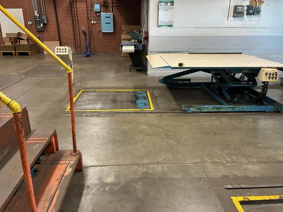 Used Southworth paper flying carpet handling system