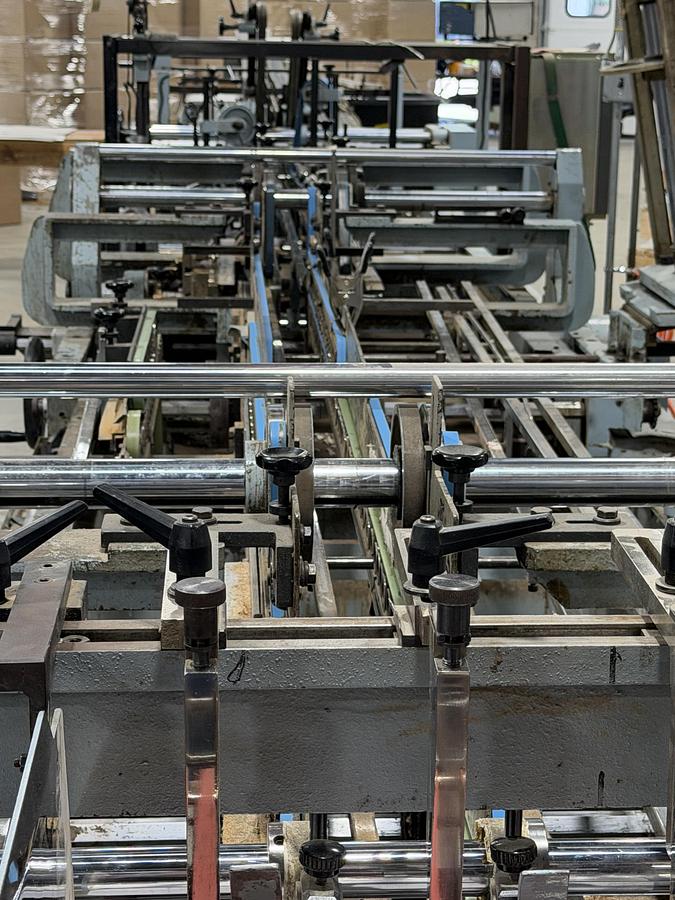 Used 1992 Vega 1070 Folder GLuer