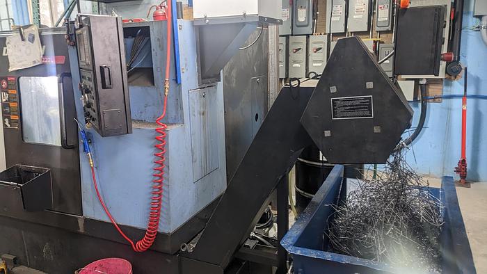 Used 2007 DOOSAN LYNX 220LC CNC Lathe