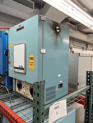 Used 19" W x 15 "D x 17" H BLUE M OVEN - 500 DEG F 260 DEG C - 120 VOLTS