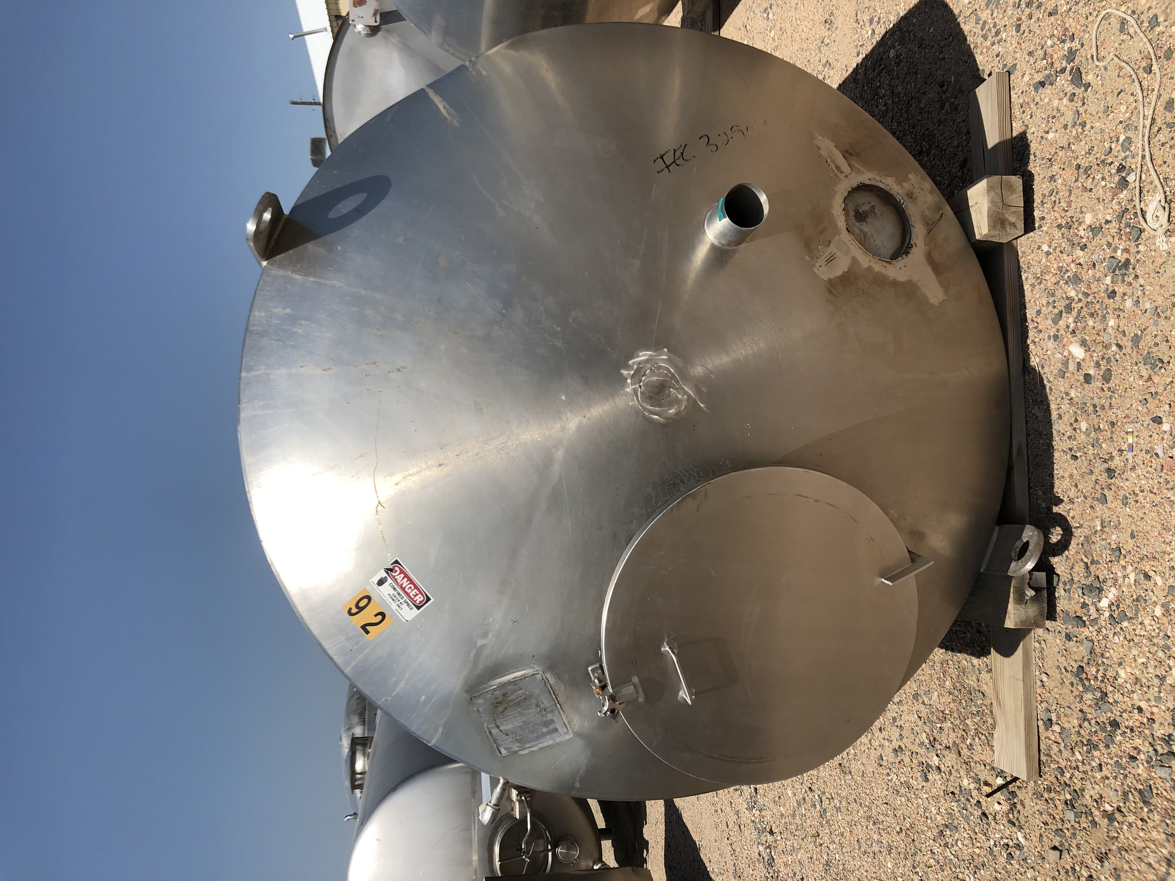 Used VERTICAL HOLDING TANK