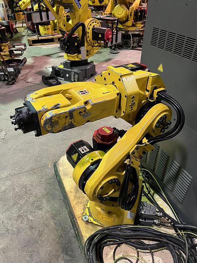 Used FANUC M-6iB/6S, CLEANED AND TESTED
