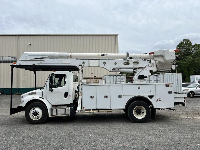 Used Altec AA55-MH 60ft Bucket Boom on 2015 Freightliner M2-106 Reg Cab Utility Truck - RF6524