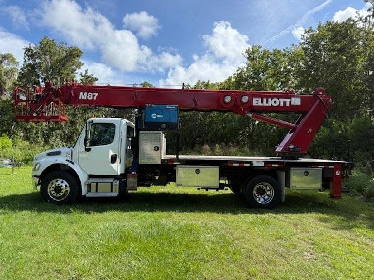 Used Elliott M87 Sign Crane on a 2022 Freightliner M2106 Reg Cab Flatbed Truck - BL0359