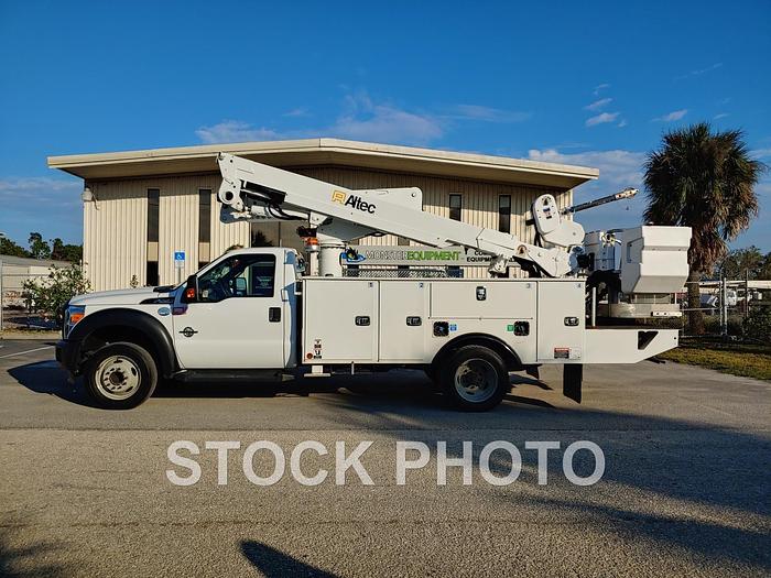 Used Altec AT40S Bucket Boom on 2016 Ford F550 Reg Cab Utility Truck - 72785