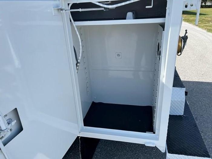 Used Altec AT37G Bucket Bom on 2014 Ford F550 4X4 Utility Truck - C17995