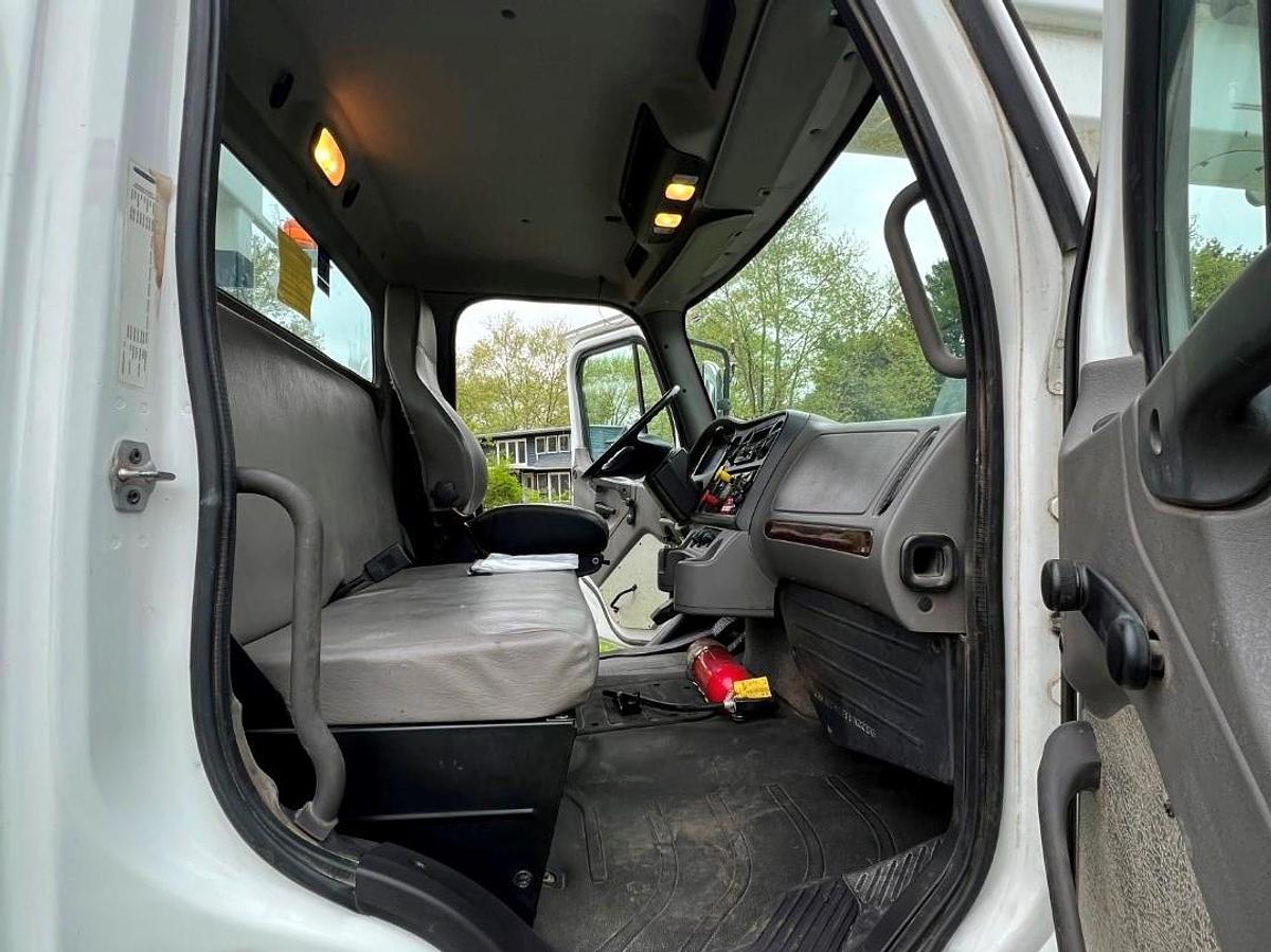 Used Terex HI-Ranger TC-55 Bucket Boom on 2018 Freightliner M2-106 Reg Cab Utility Truck - RX2612