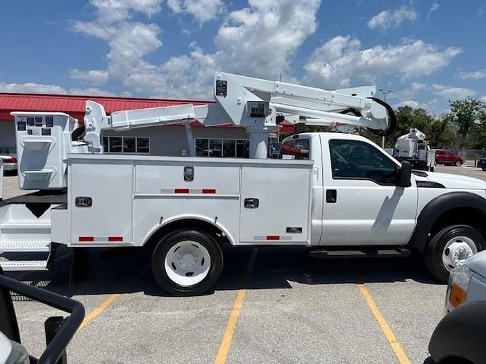 Used Altec AT37G 42ft Bucket Boom on 2016 Ford F550 Reg Cab Utility Truck - C57050