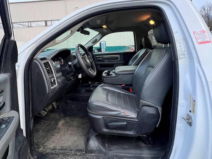 Used Versalift VST-50TN 2019 Ram W5500 Sign Truck - R43889