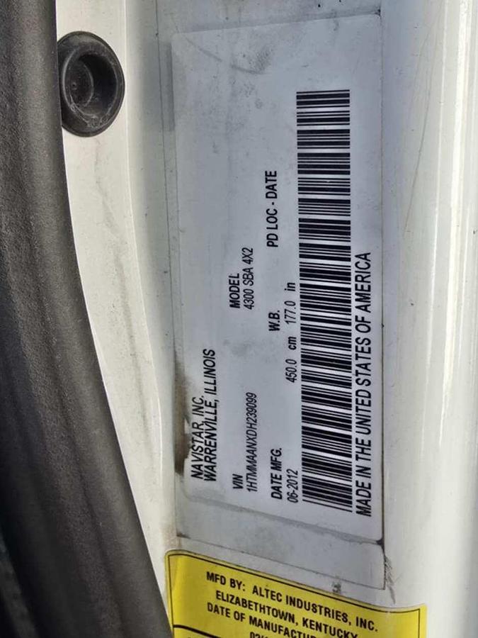 Used Altec AT40C Cable Placer on 2013 International 4300 Reg Cab Utility Truck - F39099