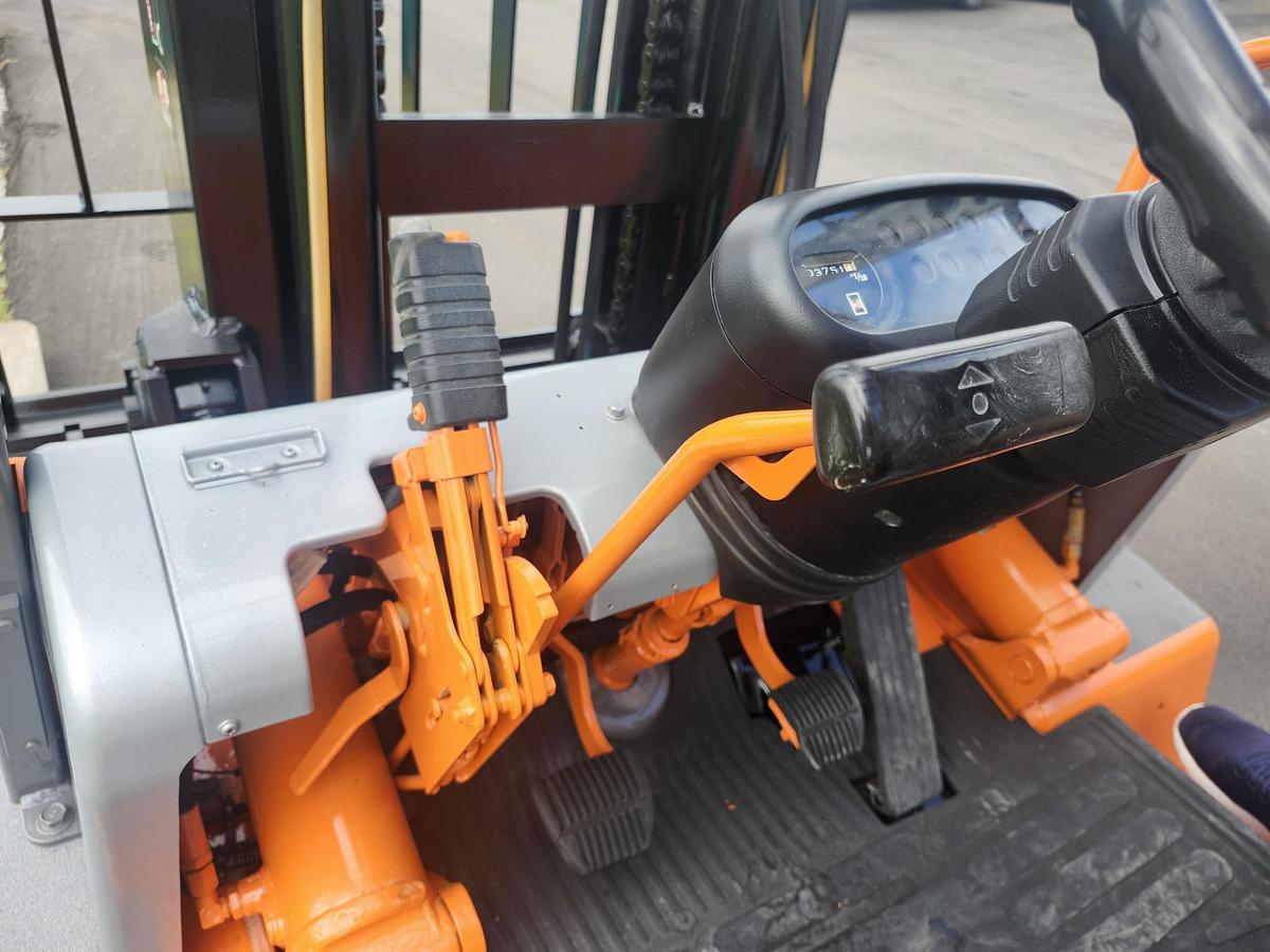Used 2002 Toyota 6FDAU50 9600 lb Forklift Truck - DAU50-1