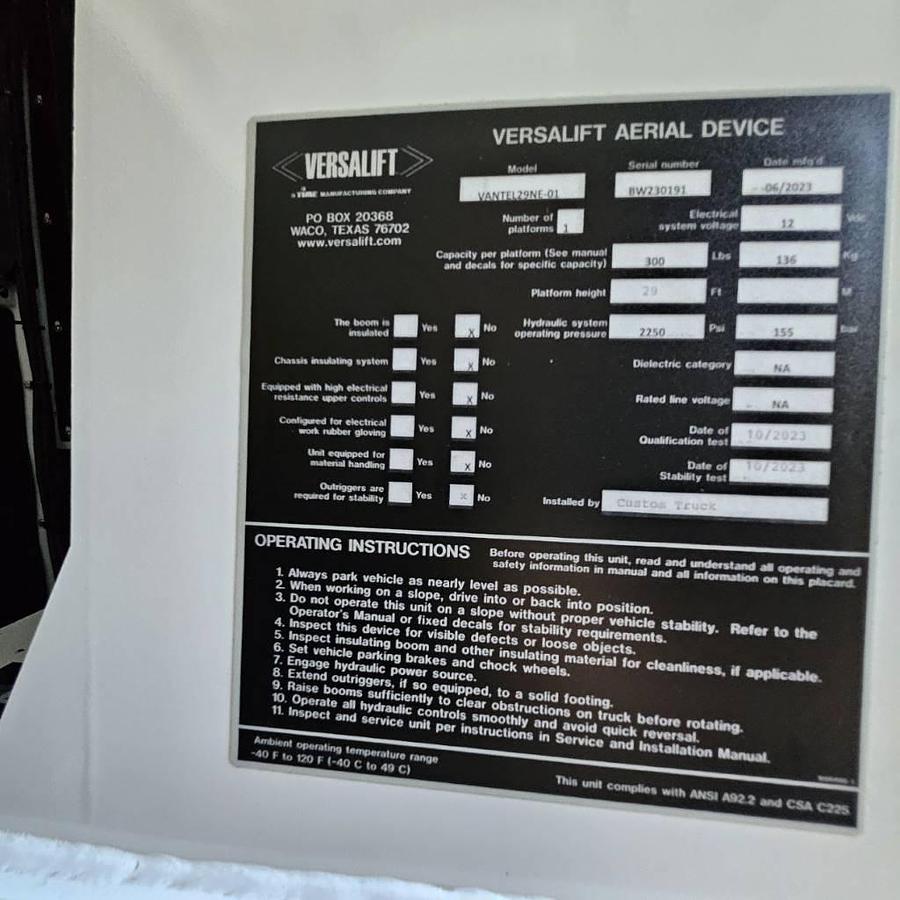 Used Versalift VANTEL29 NE Bucket Van on 2023 RAM 3500 VAN - R57611