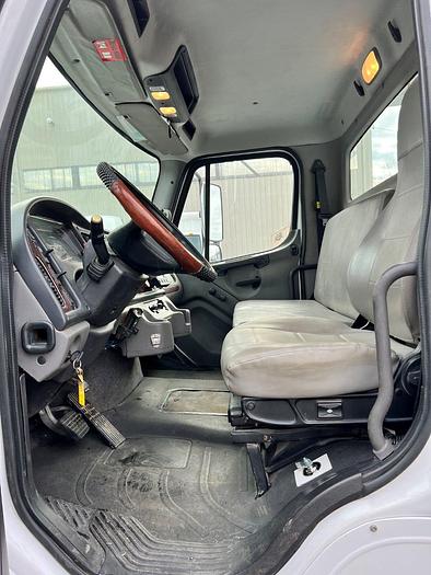 Used Terex HRX55 Bucket Boom on 2016 Freightliner M2-106 4x2 Reg Cab Utility Truck - RG1291