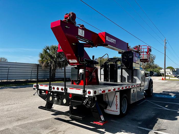 Used Elliott M43R Sign Crane on 2021 Ford F550 4x2 Reg Cab Flatbed Truck - M12904