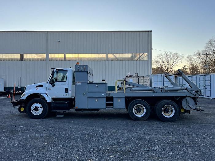 Used 2007 International 7400 15k lb. Tandem Reel Loader Cable Puller - R49694